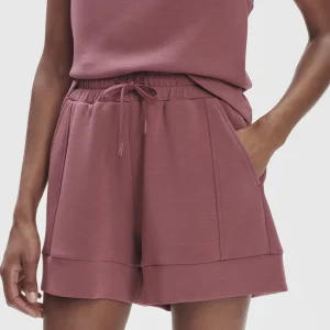 ATRIUM HIGH RISE SHORT 4.5 - WILD RHUBARB